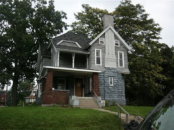 704 Prospect front