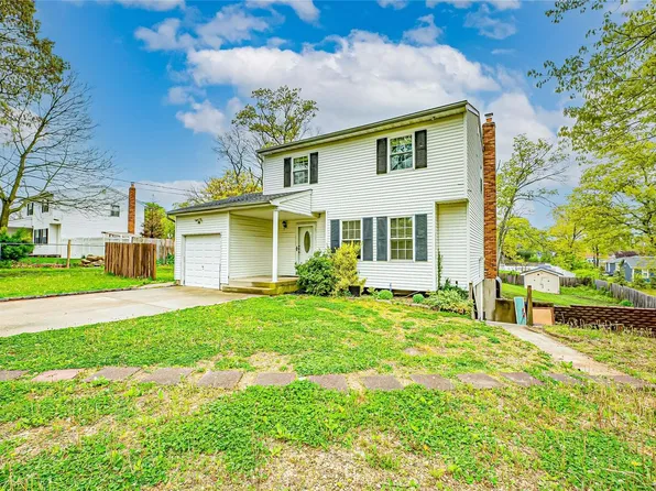 7 Peach Street, Central Islip, NY 11722