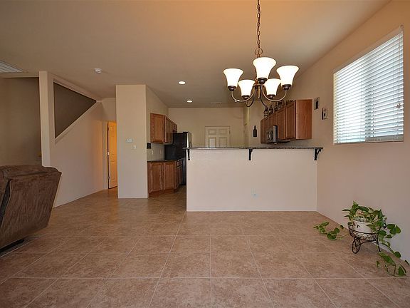 4th image of 3288 Calle Nueva Vis