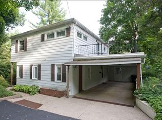 1555 Overbrook Rd, Williamsport, PA 17701