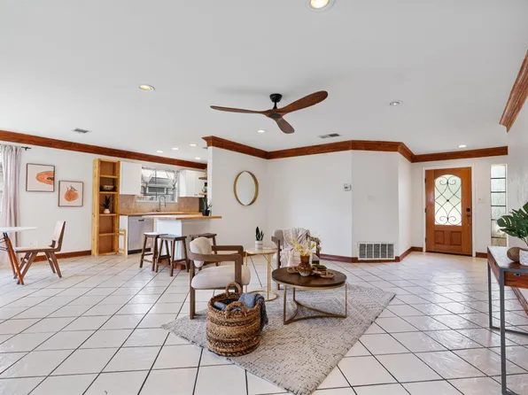 13912 Cambourne Dr, Pflugerville, TX 78660