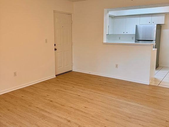 3rd image of 5530 NW 61st St APT 319