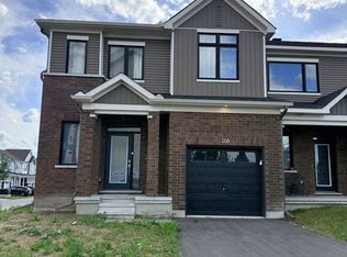 208 Falsetto St, Ottawa, ON K1W 0S2