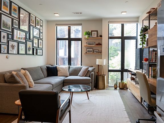5th image of 2 Sinclair Rd #202