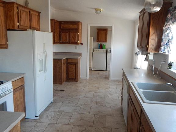 2nd image of 21 Road 5267b