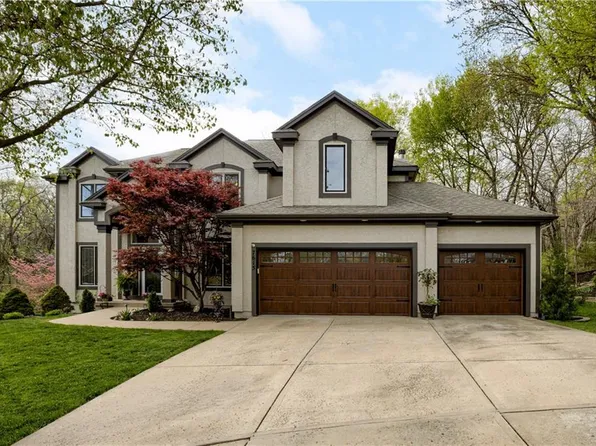 7615 Schweiger St, Shawnee, KS 66217