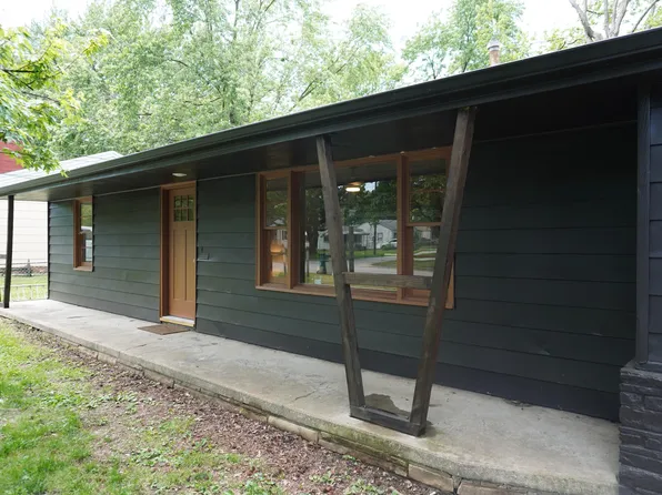 1643 S South Avenue, Springfield, MO 65807