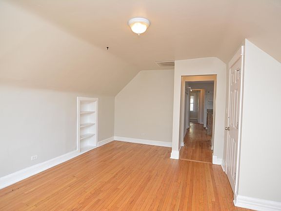 2nd image of 2528 W Charleston St #2