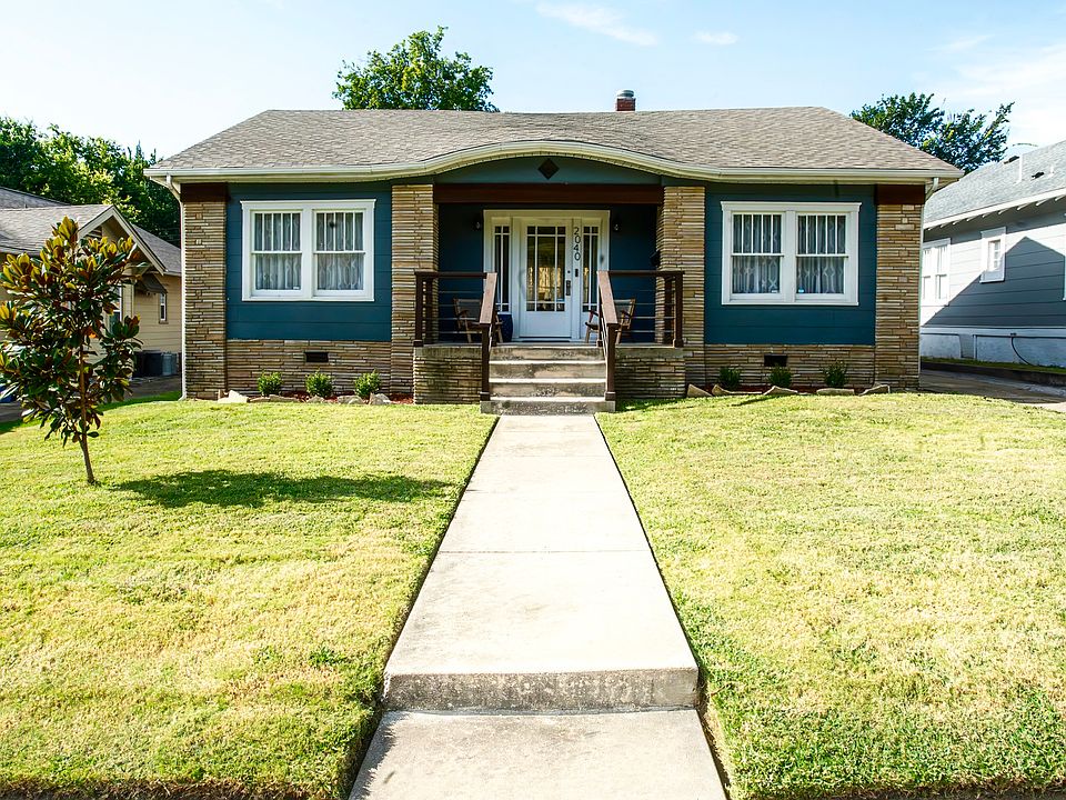 1st image of 2040 E 13th St