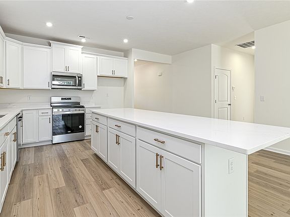 4th image of 3062 Audrey Dr