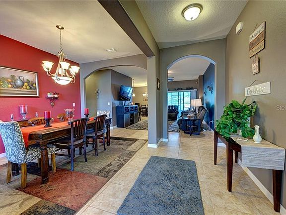 3rd image of 1926 Wind Meadows Dr
