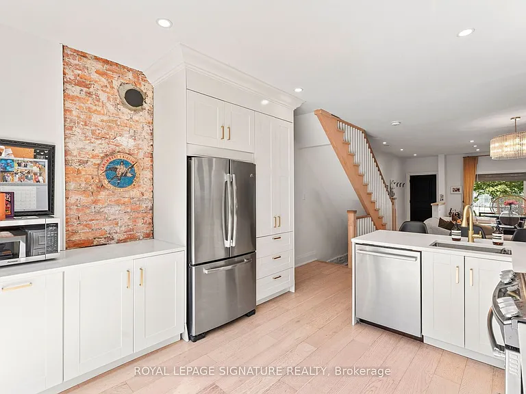 107 Gore Vale Ave — Photo 10