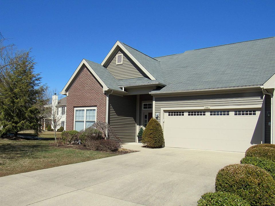 1st image of 946 S Baldwin Dr