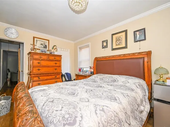 72-08 150th Street image 11 of 14