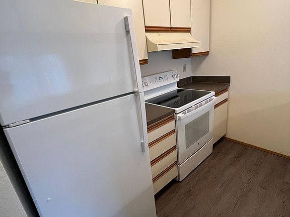 3rd image of 12250 Greenwood Ave N APT 315