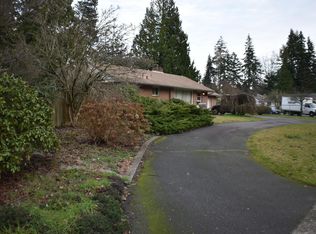24011 Firdale Ave #B, Edmonds, WA 98020