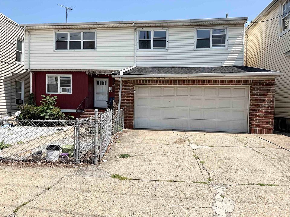 1st image of 60 Williams Ave