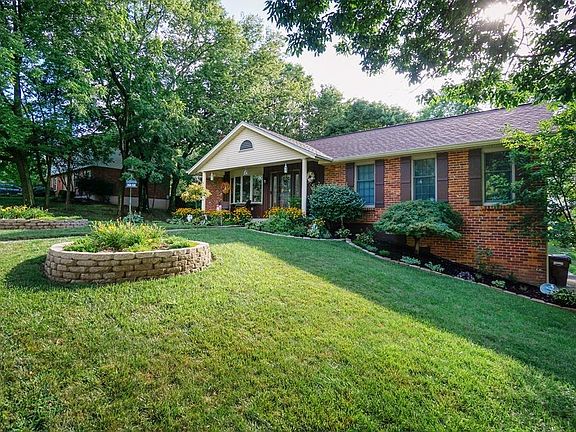 2nd image of 5795 Red Oak Dr