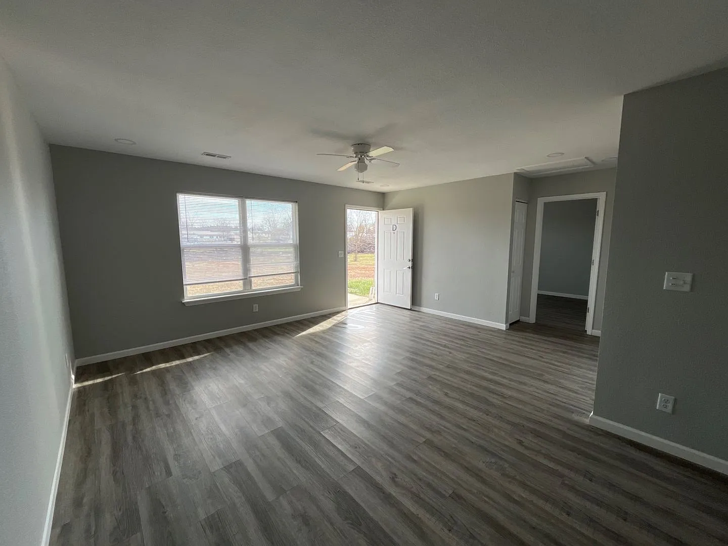 1208 Jones Ave — Photo 4