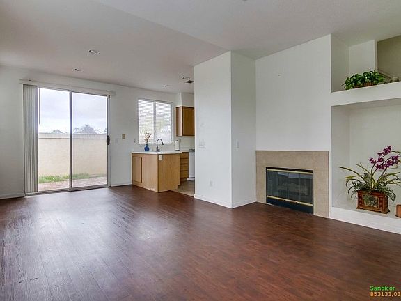 4th image of 1138 Magellan Way