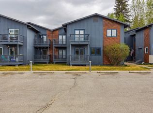 1018 Dogwood St APT 205, Fairbanks, AK 99709