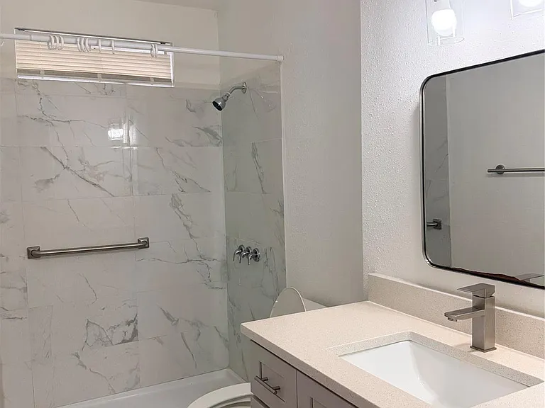 26415 Hunters Hollow Dr — Photo 14