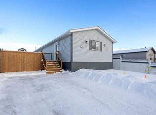 137 SW Mitchell Dr, Wood Buffalo, AB T9K 2P1