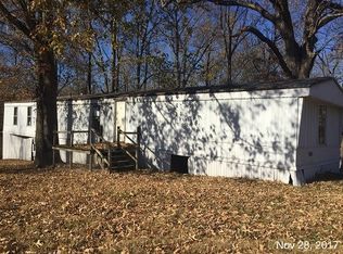 632 Mandalay Rd, Paris, TN 38242