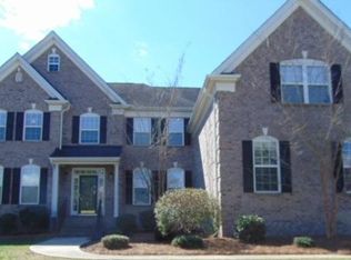 7701 Woodmere Dr, Harrisburg, NC 28075