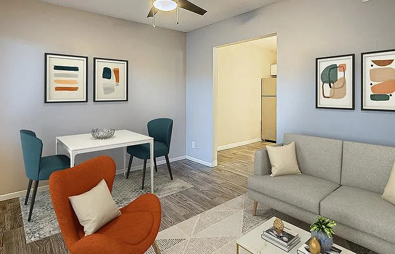 Parq on 5th — Photo 23