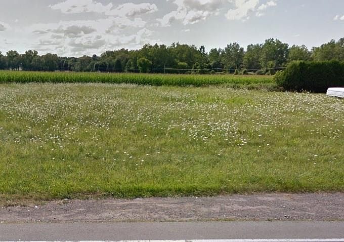 1st image of 911 Peirson Ave
