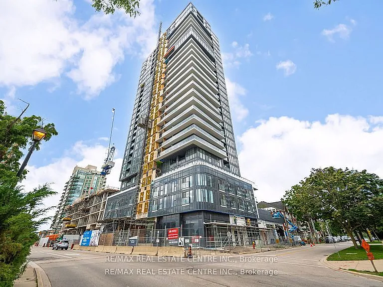 370 Martha St #1703 — Photo 36