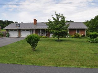 699 Old White Hill Rd, Stuarts Draft, VA 24477