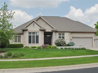 9110 Aspen Grove Ln, Madison, WI 53717