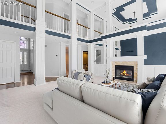2nd image of 53359 Monticola Ln