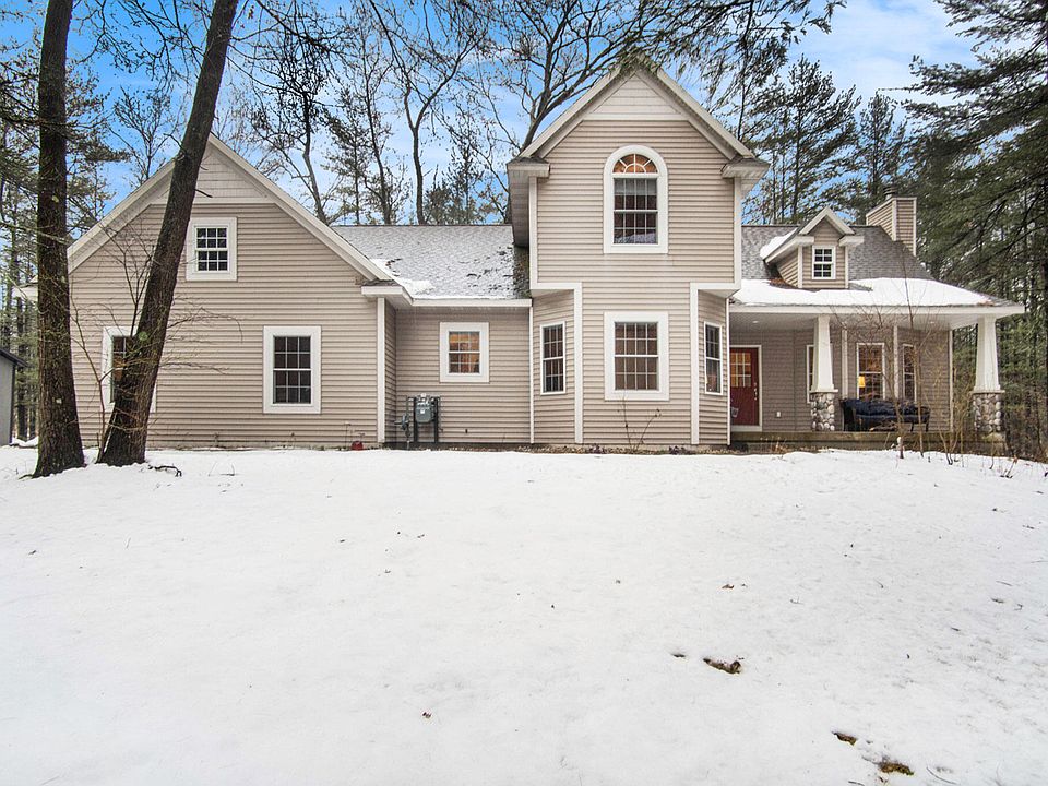 3100 Jamestown Ln, Fruitport, MI 49415 Zillow