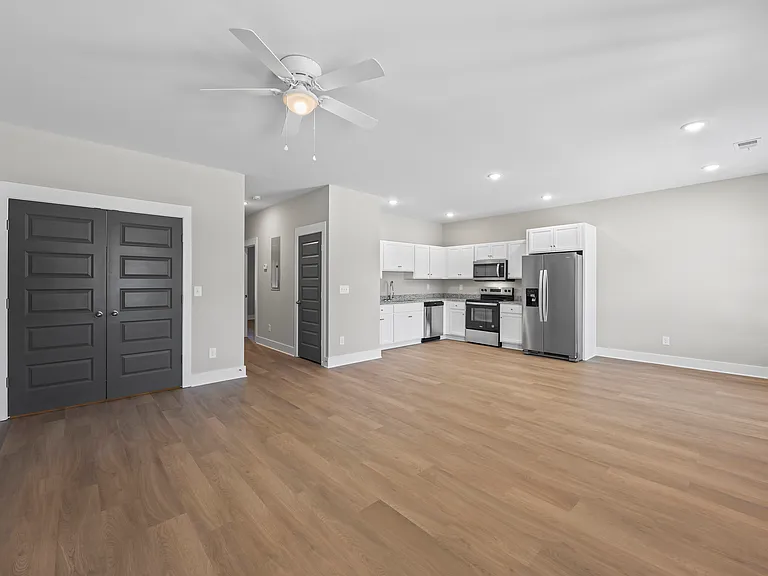 179 Wheeler Cir #202 — Photo 12