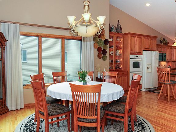 5th image of 1803 14th St SW