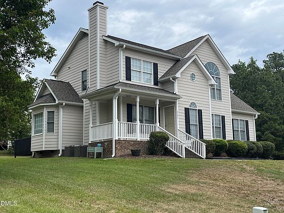 3rd image of 2797 Clifton Ave