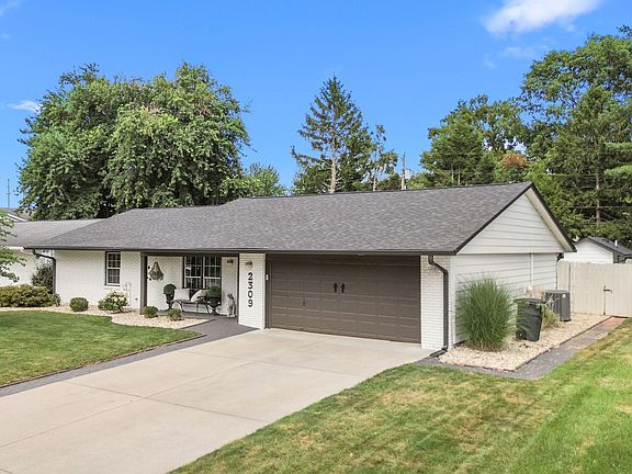 5th image of 2309 Jolinda Ct