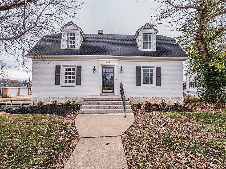 1st image of 509 University Dr