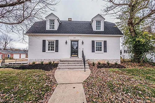 509 University Dr Photo 1