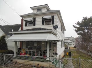106 W Grand St, Nanticoke, PA 18634