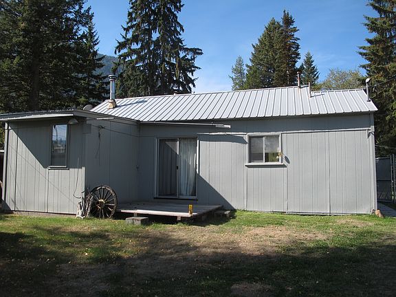 2nd image of 458 1st Ave N