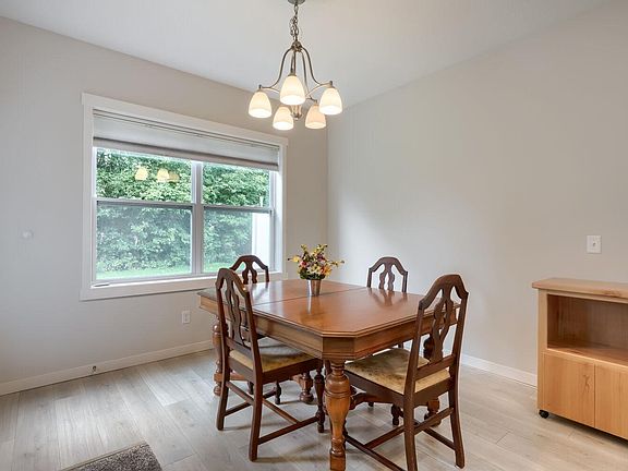 3rd image of 23612 Crocus St NW