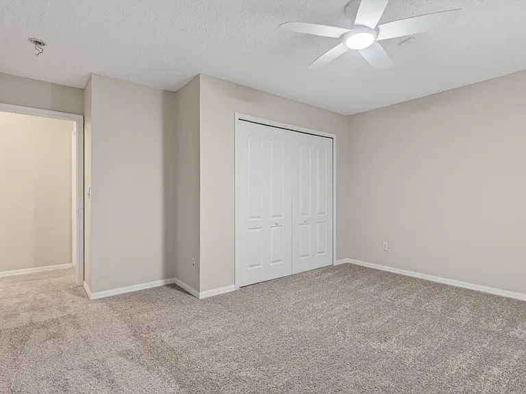 1648 Glen Laurel Dr — Photo 26