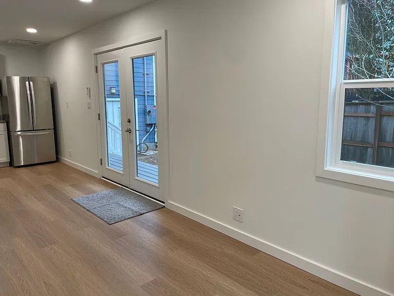 8522 19th Ave NW — Photo 3