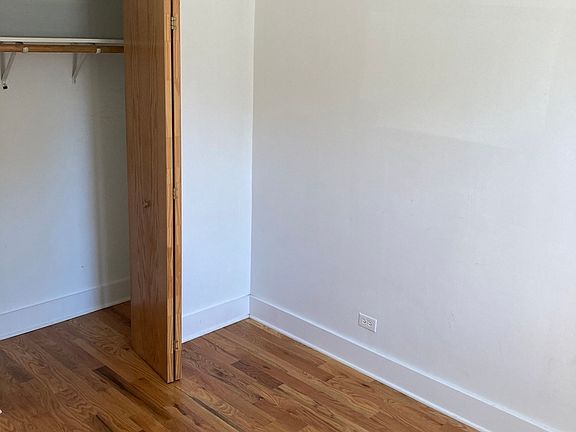 4th image of 2226 W 18th Pl #1A