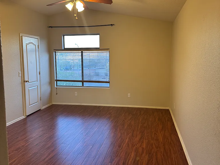 2445 W Running Deer Trl — Photo 34