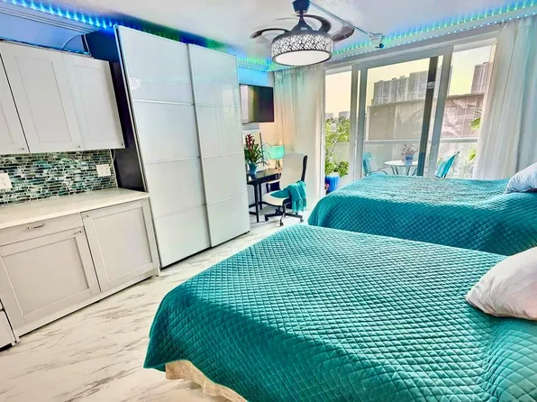 19201 Collins Ave #337, North Miami Beach, FL 33160